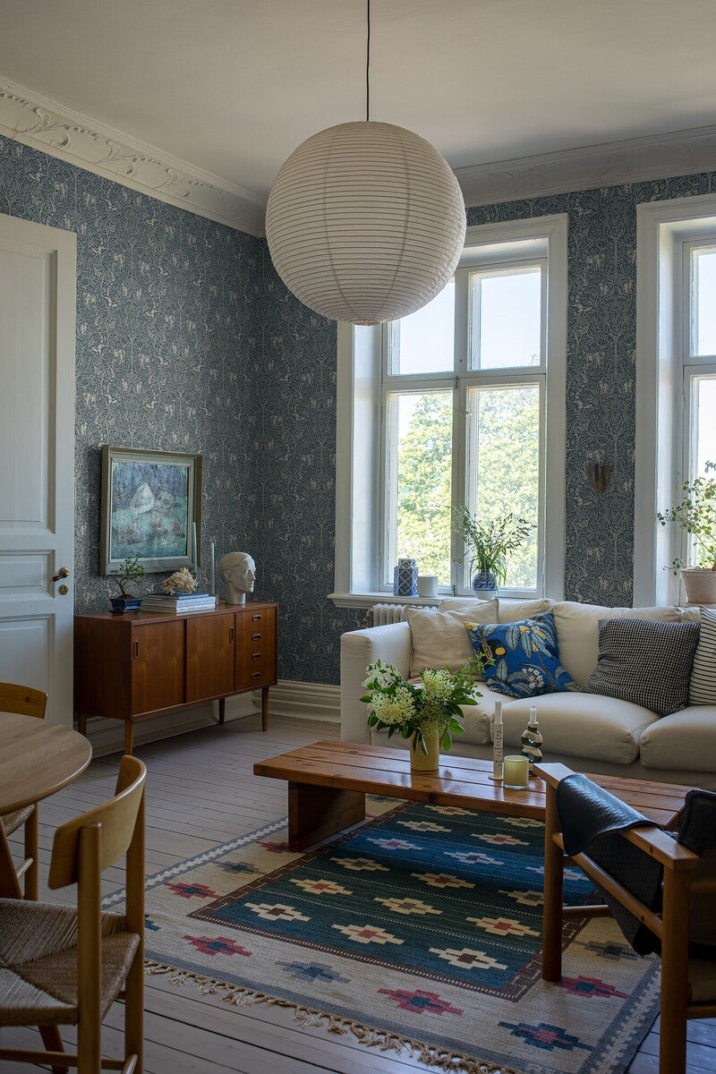 Under the Elder Tree 2047 tapet