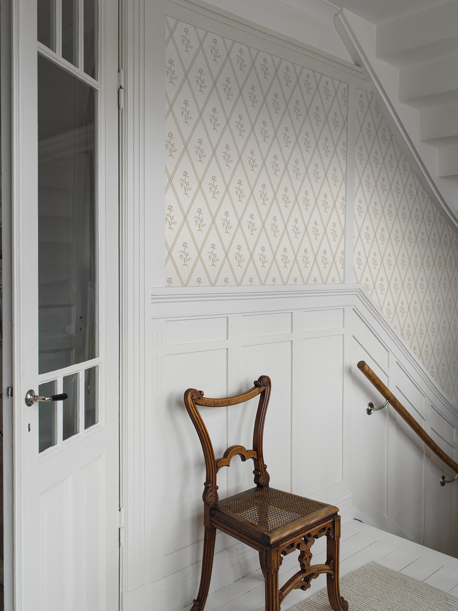 Signe, cream