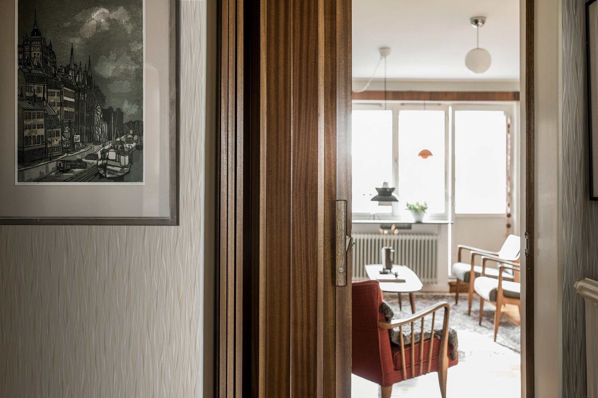 Ängby, beige tapet